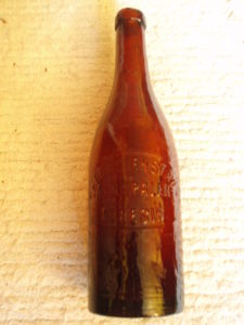 Stará pivní láhev Terezín 
